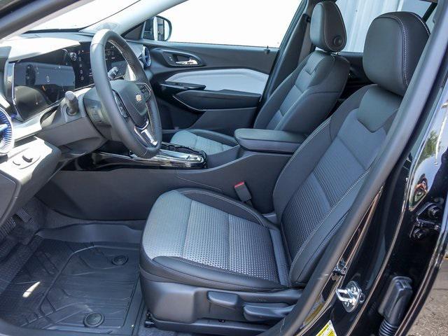 new 2025 Chevrolet Trax car, priced at $24,205