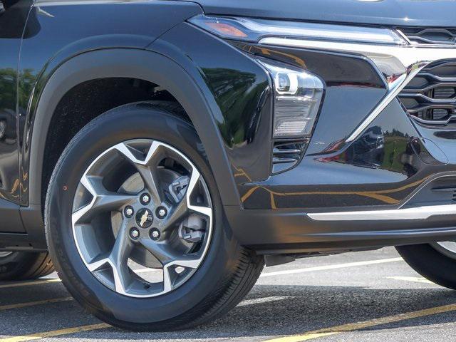 new 2025 Chevrolet Trax car, priced at $24,205