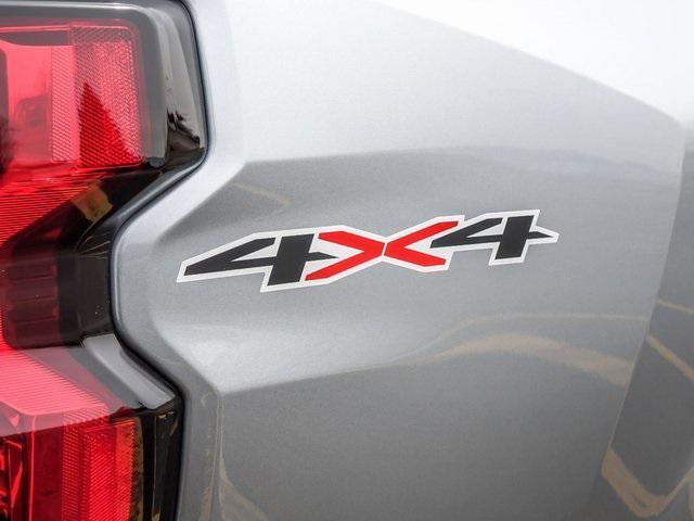 new 2025 Chevrolet Colorado car, priced at $42,515