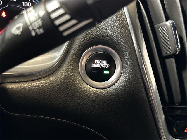 used 2023 Chevrolet Traverse car, priced at $28,972