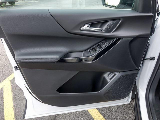 new 2026 Chevrolet Equinox car, priced at $33,401