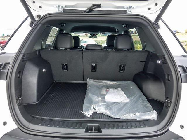 new 2026 Chevrolet Equinox car, priced at $33,401