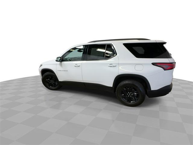 used 2022 Chevrolet Traverse car, priced at $27,400