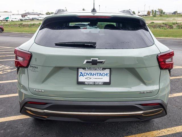 new 2025 Chevrolet Trax car, priced at $27,015