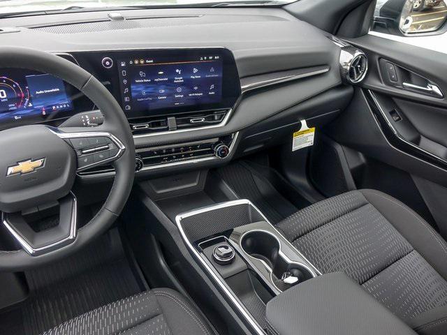 new 2026 Chevrolet Equinox car, priced at $32,052