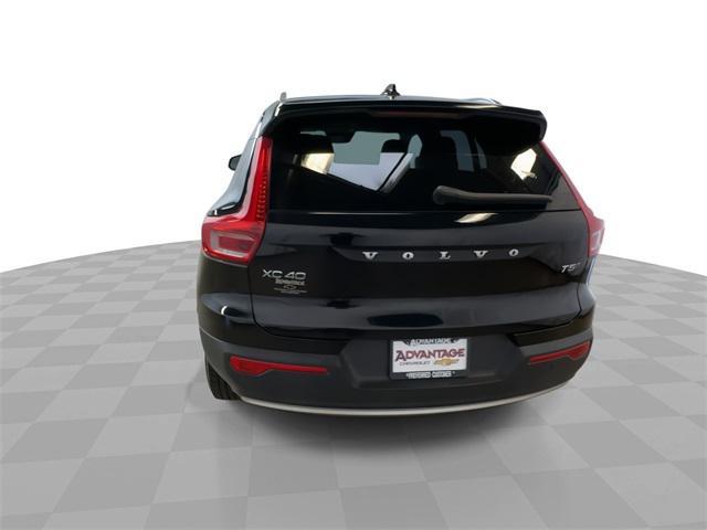 used 2020 Volvo XC40 car, priced at $21,300
