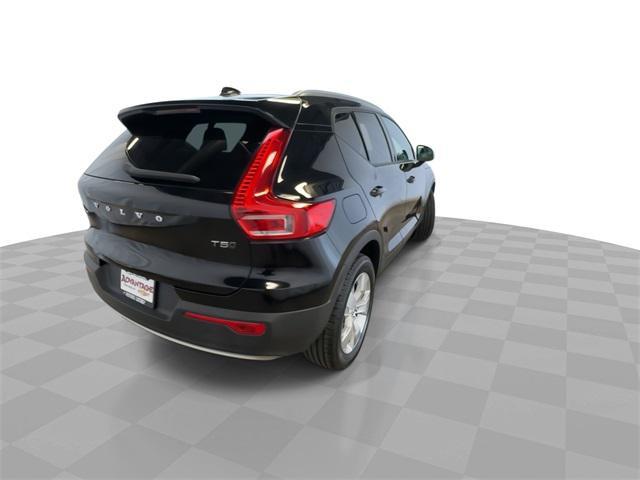 used 2020 Volvo XC40 car, priced at $21,300