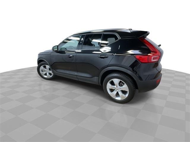 used 2020 Volvo XC40 car, priced at $21,300