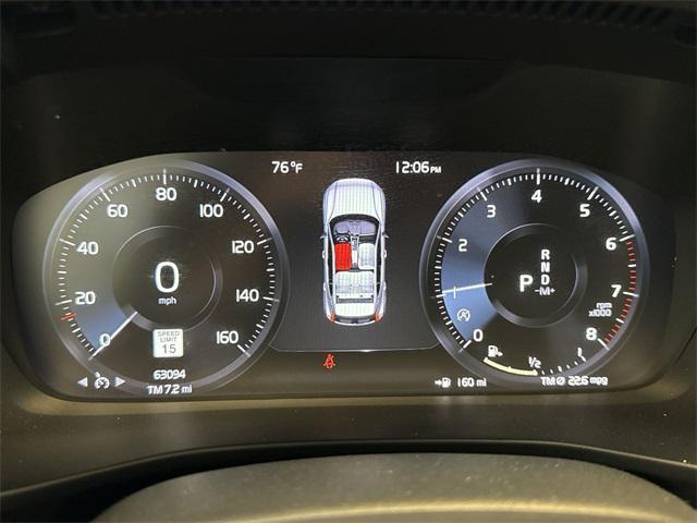 used 2020 Volvo XC40 car, priced at $21,300