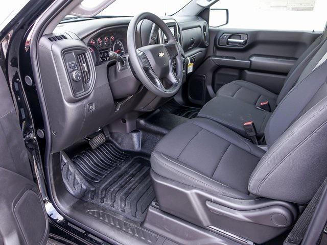 new 2025 Chevrolet Silverado 1500 car, priced at $33,910