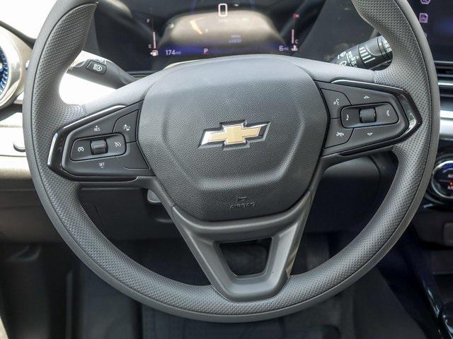new 2025 Chevrolet Trax car, priced at $22,898