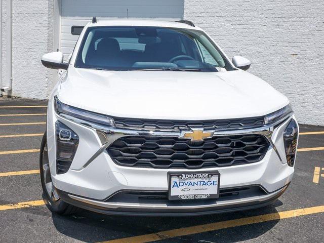 new 2025 Chevrolet Trax car, priced at $24,205