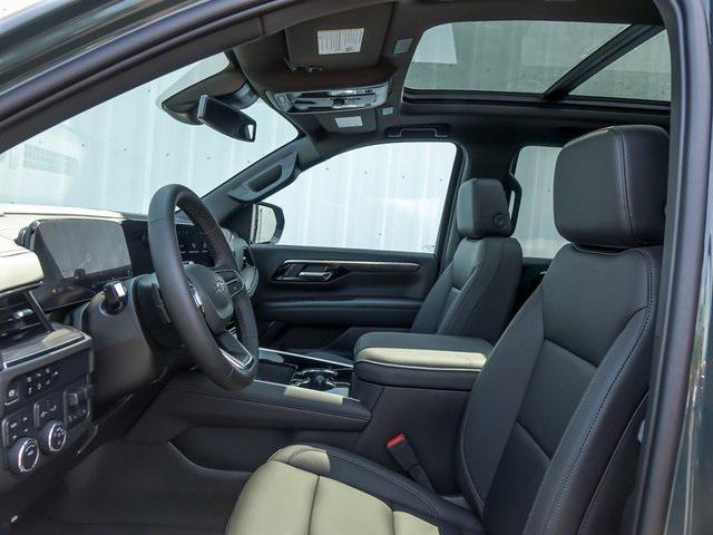 new 2025 Chevrolet Tahoe car, priced at $71,614