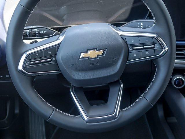 new 2025 Chevrolet Equinox EV car, priced at $40,103