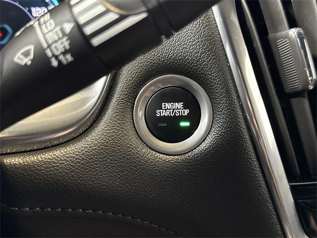 used 2022 Chevrolet Traverse car, priced at $27,800