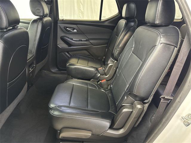used 2022 Chevrolet Traverse car, priced at $27,800
