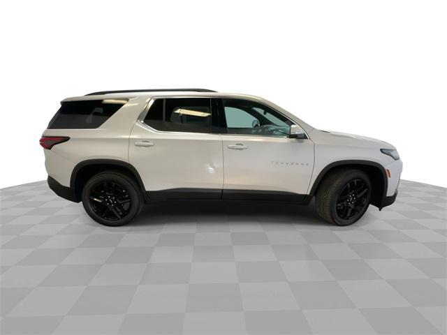 used 2022 Chevrolet Traverse car, priced at $27,800