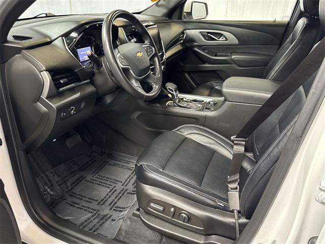 used 2022 Chevrolet Traverse car, priced at $27,800