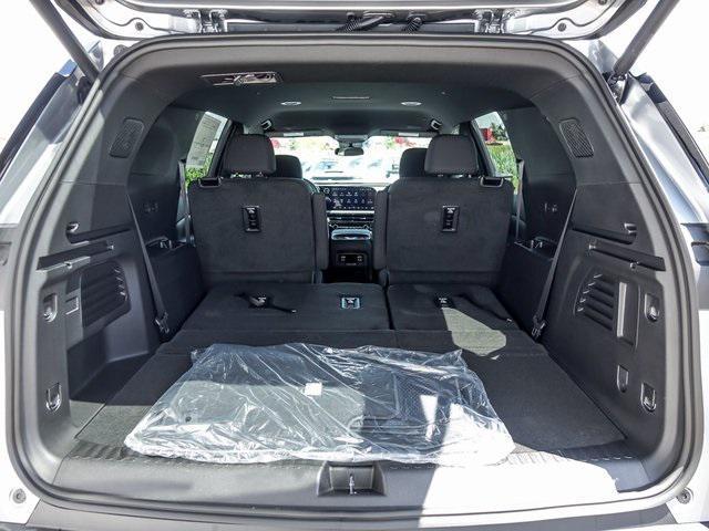 new 2025 Chevrolet Traverse car, priced at $43,709