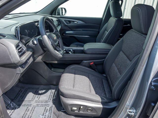 new 2025 Chevrolet Traverse car, priced at $43,709