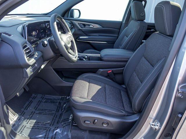 new 2026 Chevrolet Traverse car, priced at $43,960