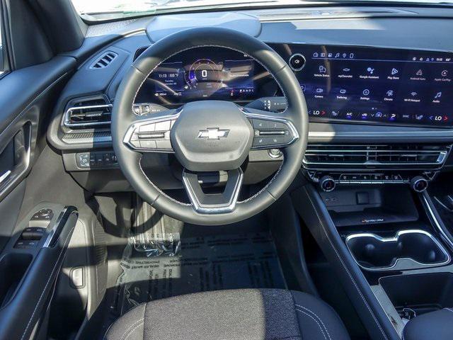 new 2026 Chevrolet Traverse car, priced at $43,960