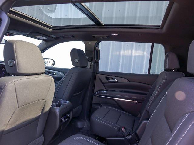 new 2026 Chevrolet Traverse car, priced at $43,960