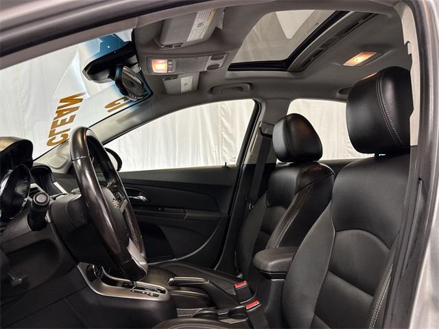 used 2015 Chevrolet Cruze car, priced at $10,200