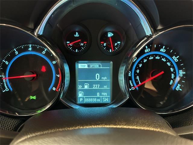 used 2015 Chevrolet Cruze car, priced at $10,200
