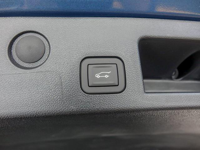 new 2026 Chevrolet Equinox car, priced at $33,401