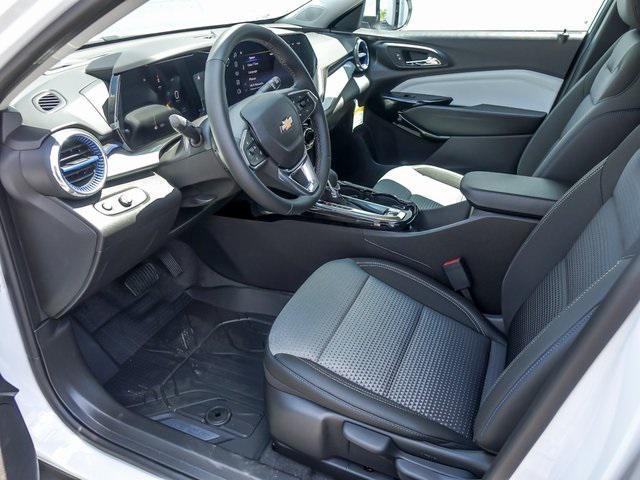 new 2025 Chevrolet Trax car, priced at $23,948