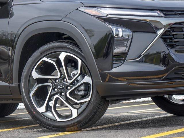 new 2025 Chevrolet Trax car, priced at $26,737