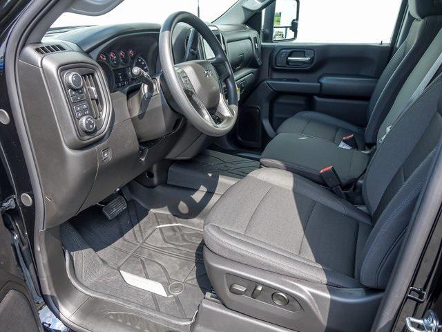 new 2025 Chevrolet Silverado 2500 car, priced at $54,098