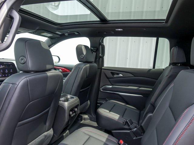 new 2025 Chevrolet Traverse car, priced at $54,689