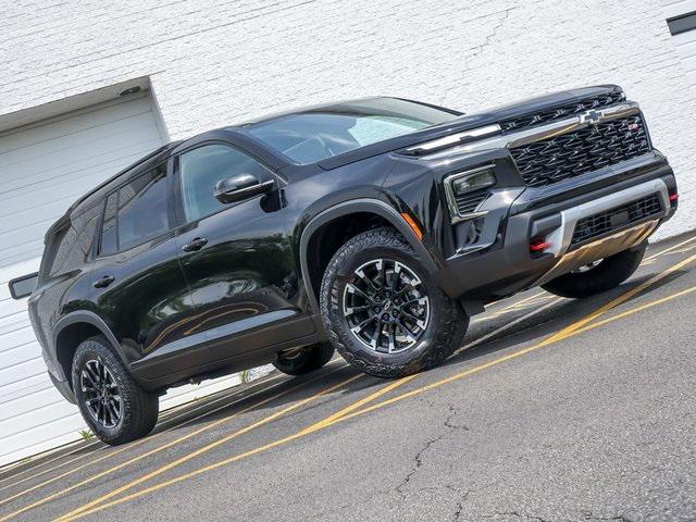new 2025 Chevrolet Traverse car, priced at $54,689