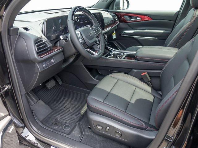 new 2025 Chevrolet Traverse car, priced at $54,689