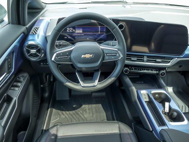 new 2025 Chevrolet Equinox EV car, priced at $39,290