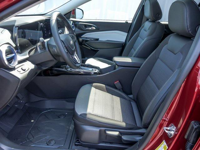 new 2025 Chevrolet Trax car, priced at $24,500