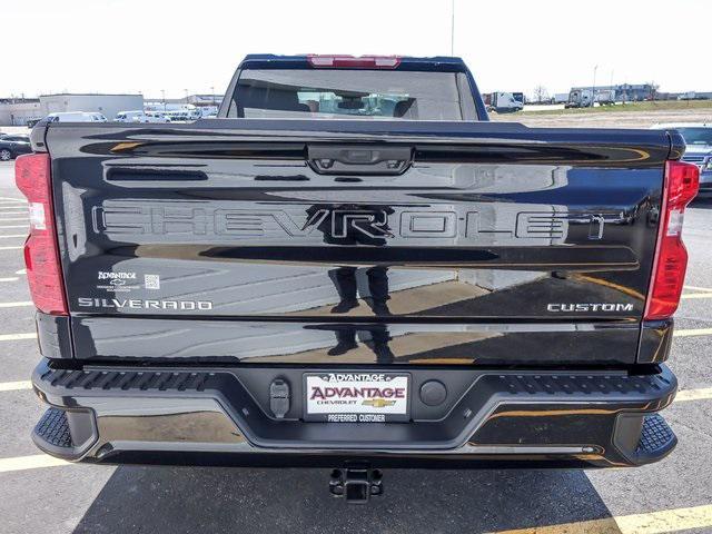 new 2025 Chevrolet Silverado 1500 car, priced at $36,821