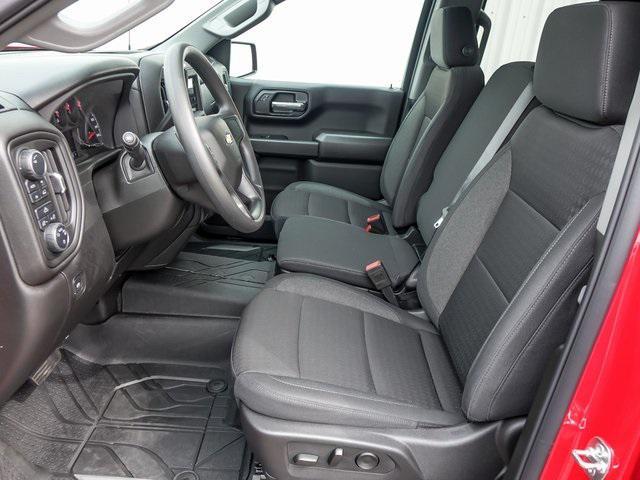 new 2025 Chevrolet Silverado 1500 car, priced at $42,275