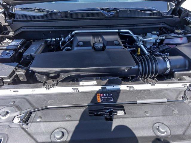 new 2025 Chevrolet Colorado car, priced at $43,690