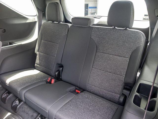 new 2025 Chevrolet Traverse car, priced at $43,333