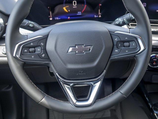 new 2025 Chevrolet Trax car, priced at $25,338