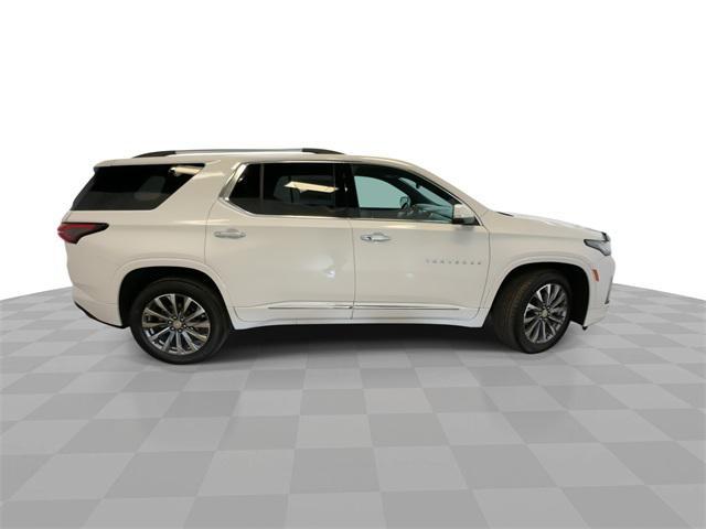 used 2023 Chevrolet Traverse car, priced at $38,281