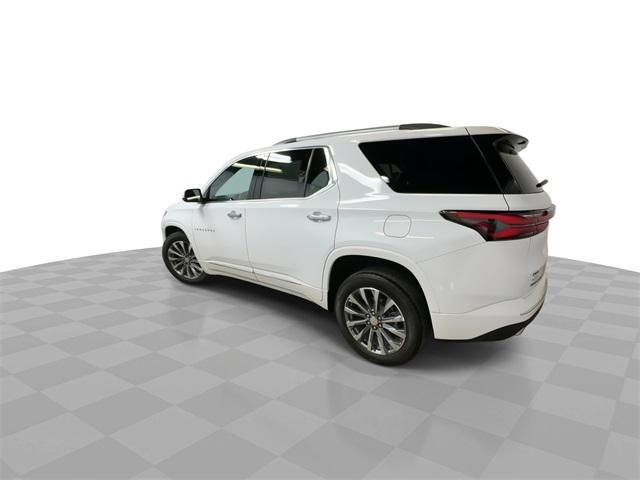 used 2023 Chevrolet Traverse car, priced at $38,281