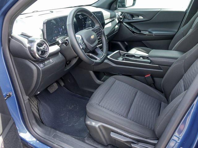 used 2025 Chevrolet Equinox car, priced at $31,500