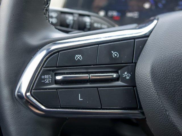 used 2025 Chevrolet Equinox car, priced at $31,500