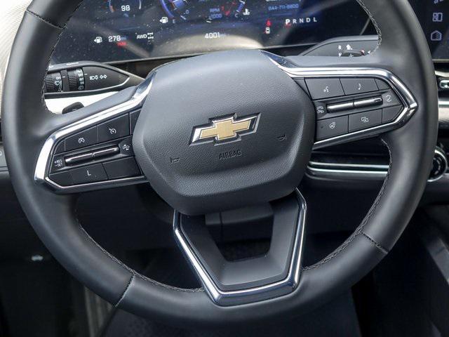 used 2025 Chevrolet Equinox car, priced at $31,500
