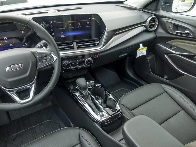 new 2025 Chevrolet Trax car, priced at $25,747