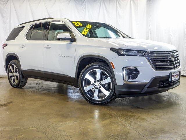 used 2023 Chevrolet Traverse car, priced at $39,272